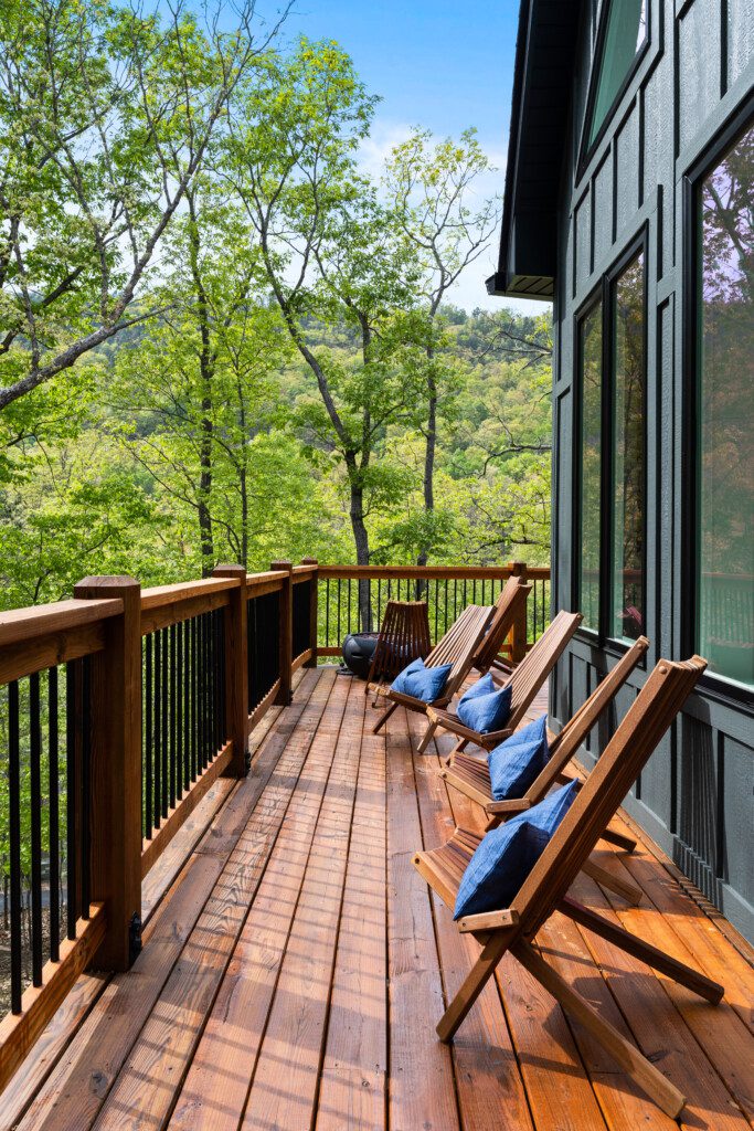 22e5675c 9b20 4ee3 81fe 7197a2467ec2