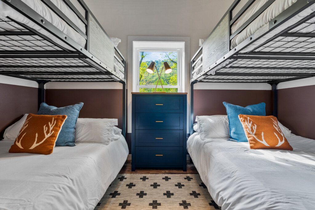 dc33ecb6 97c4 4c54 adf1 9fc5b9adfc42