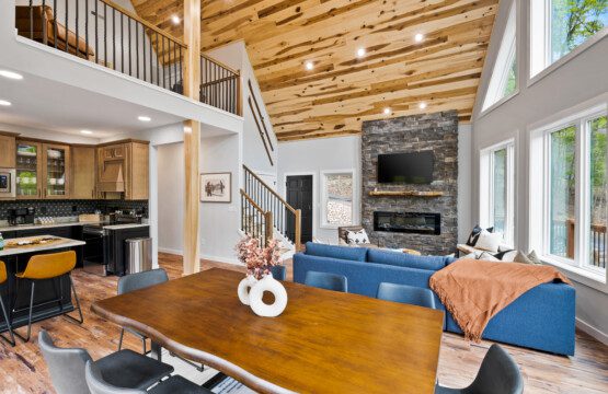 f5e8b331 46a2 4e0e 8bd1 4b624b8ed20e