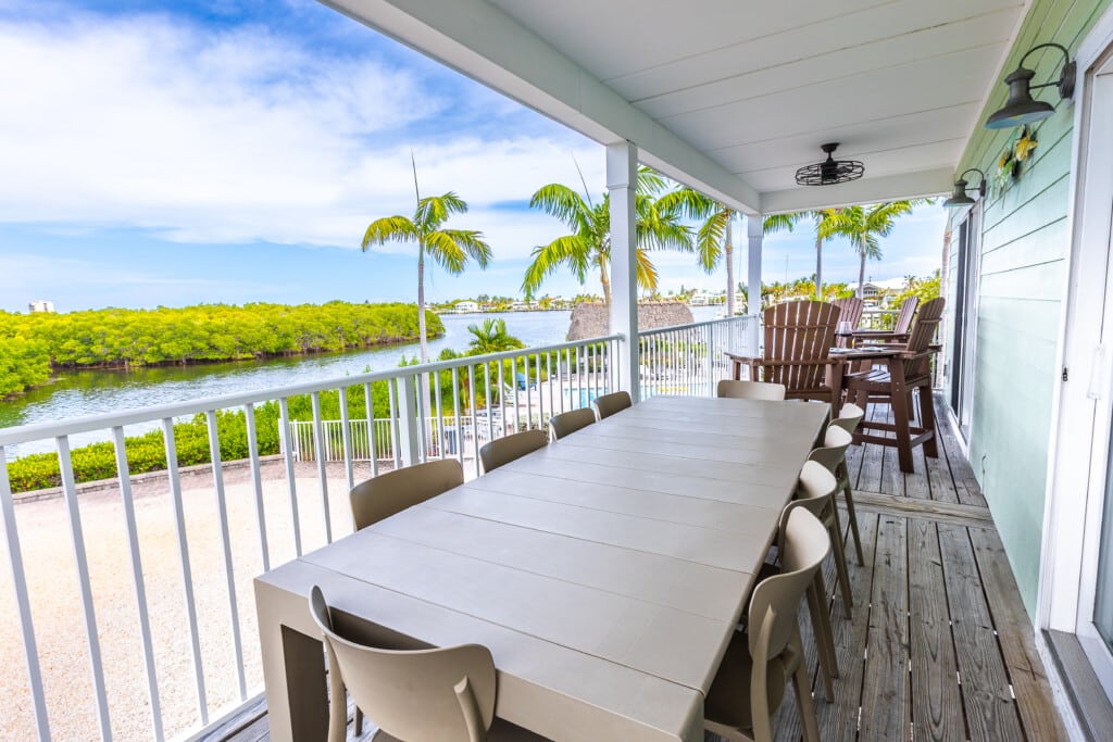 Savor your morning coffee, enjoy a delicious meal, and take in the beautiful views while dining outdoors.