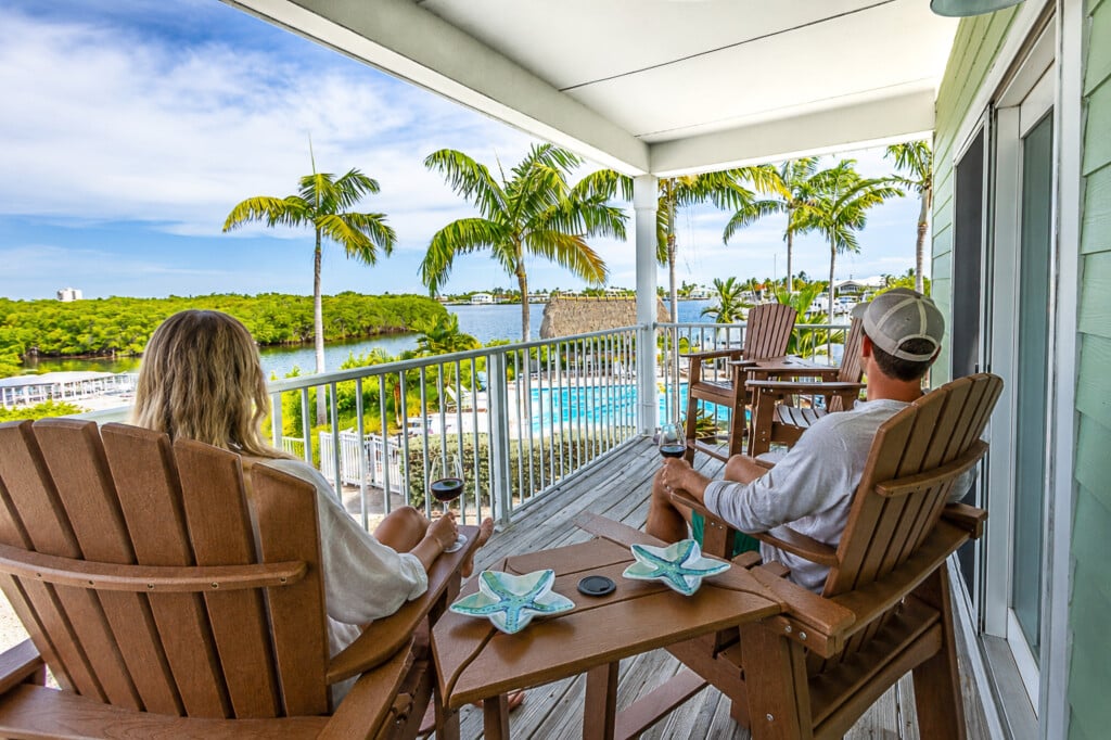 Make the most of your getaway with relaxing mornings and memorable evenings on your private deck, enjoying drinks, laughter, and quality time together.