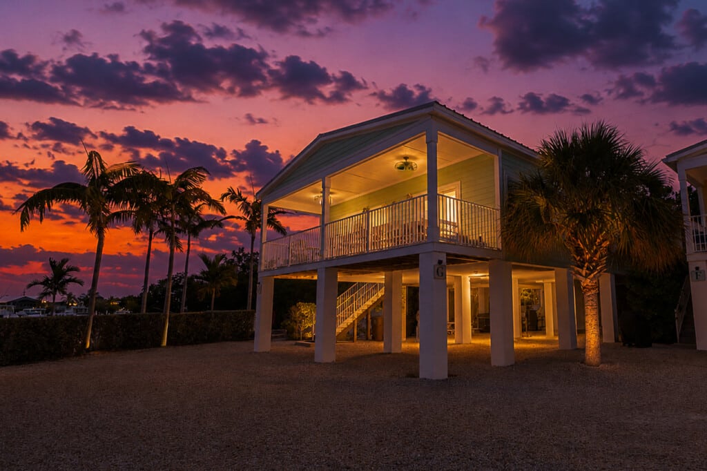 Welcome to Life is a Marathon, where comfort, coastal charm, and unforgettable experiences await.
