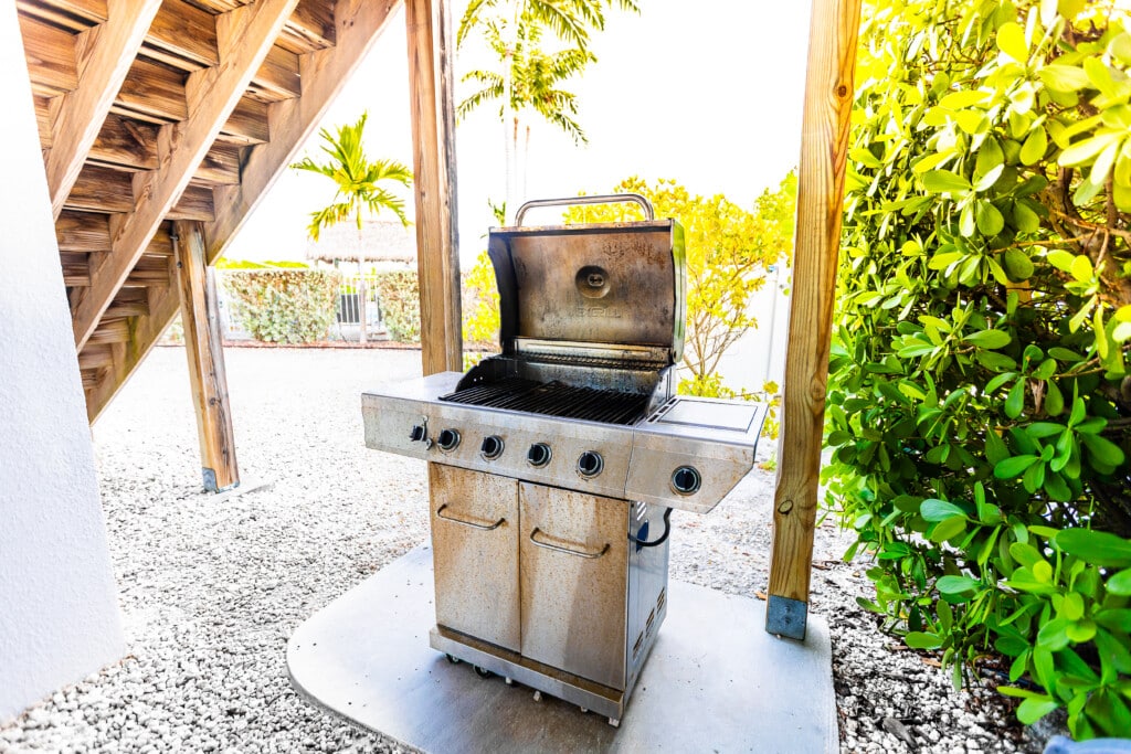 Wrap up a perfect day filled with water adventures with a relaxing cookout, beautiful sunsets, and memorable moments with your loved ones.