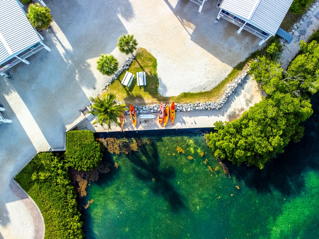 The beauty of the Florida Keys is right outside your door, hop on a kayak, take a boat ride, and discover breathtaking views from the water.