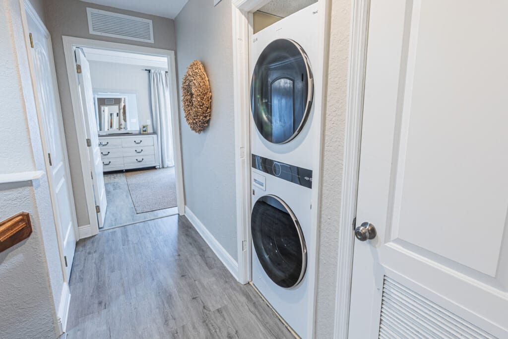 Keep your vacation wardrobe fresh with this handy, easy-to-use laundry unit